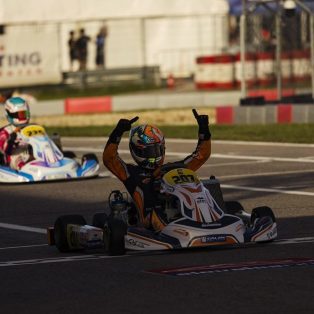 Med passion mot framgång – i livet, på banan och inom transport